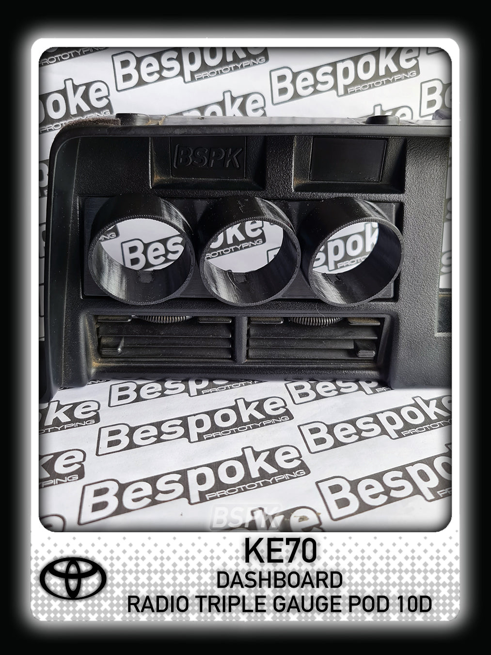 Toyota Corolla KE70 - Radio Triple Gauge Pod 10°