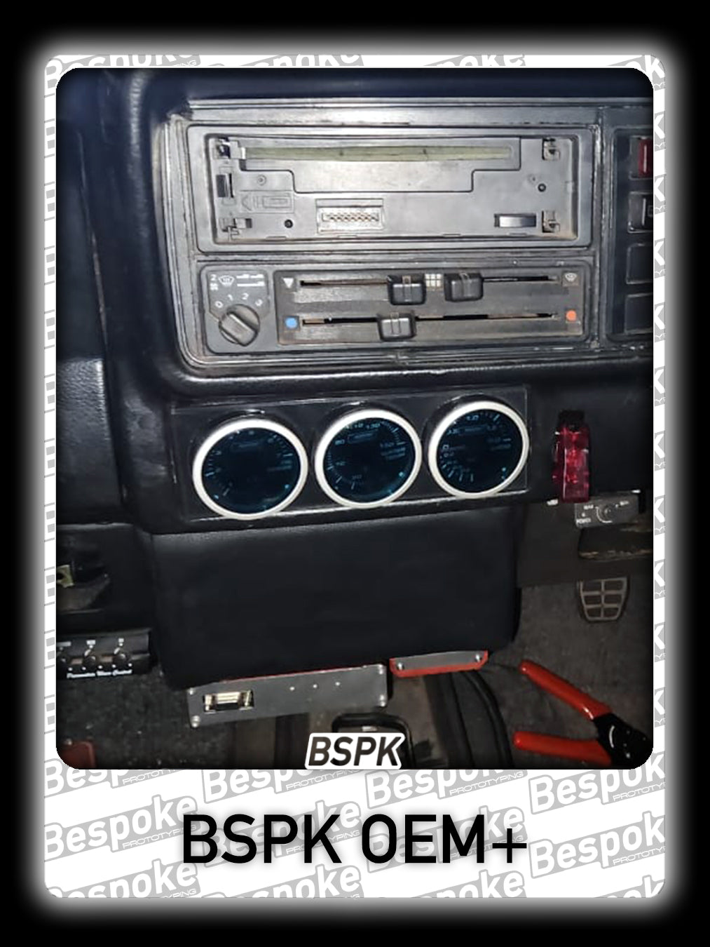 Volkswagen MK1 Golf - Old Spec - Centre Air Vent Triple Gauge Pod 10°